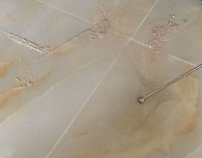 平湖瓷砖空鼓维修公司分享粘合剂选择不当在瓷砖铺贴过程中可能导致以下问题